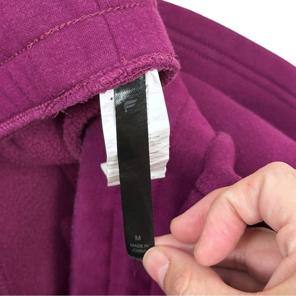 Fabletics Men’s The Go To Sweat Shorts Size Medium - Picture 2 of 4